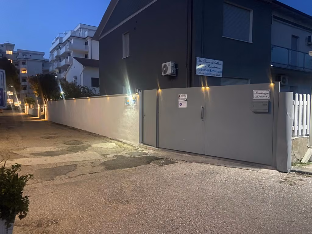 La zona di San Salvo Marina intorno alla struttura